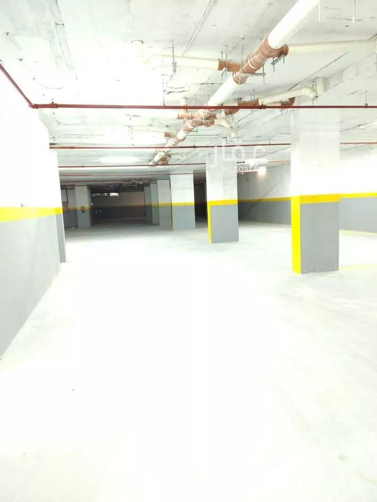 عمارة للإيجار في شارع الحكم المستنصر بالله, حي النهضة, مدينة الرياض, منطقة الرياض 21