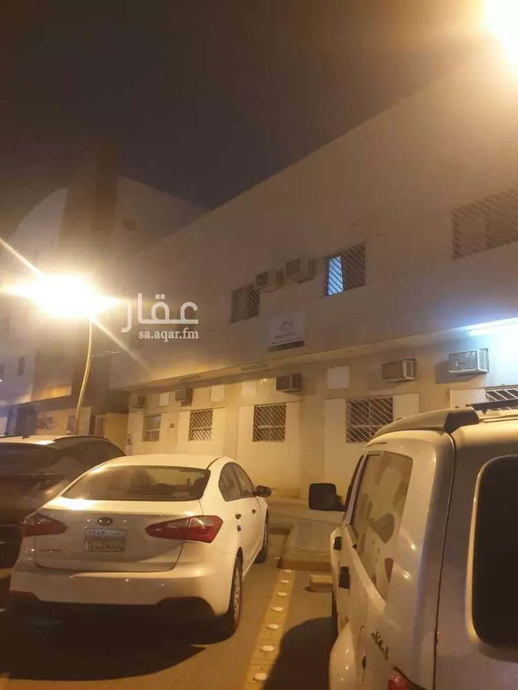 عمارة للبيع في شارع عبيدة بن الحارث, حي النهضة, مدينة الرياض, منطقة الرياض 7