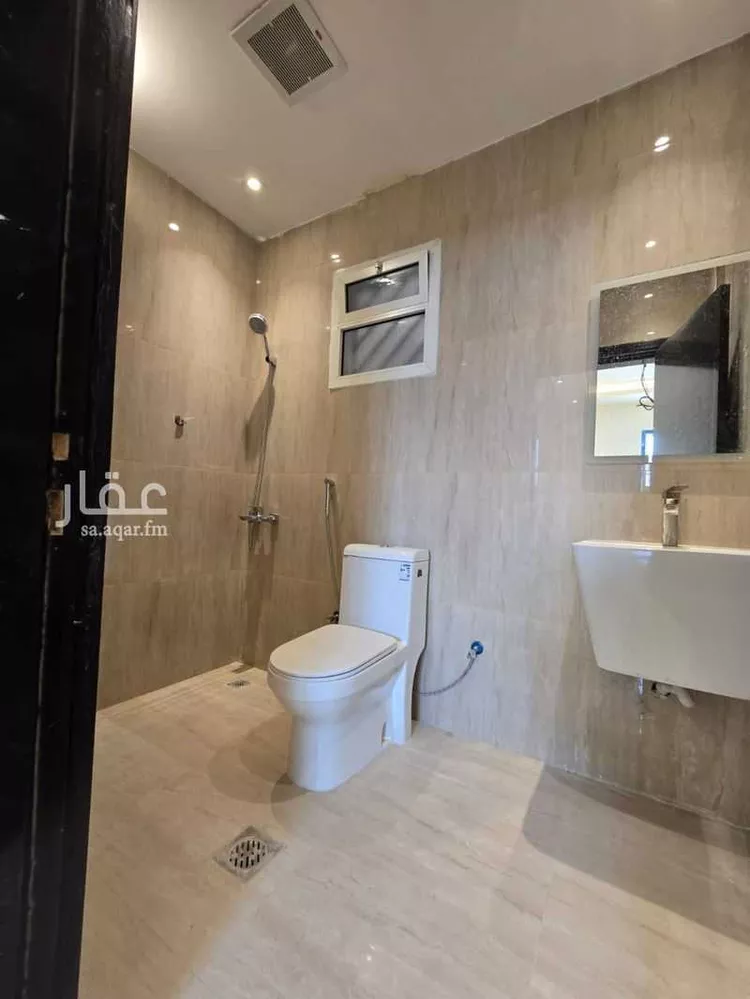 عمارة للإيجار في شارع محمد بن غريب, حي المعيزيلة, مدينة الرياض, منطقة الرياض 13