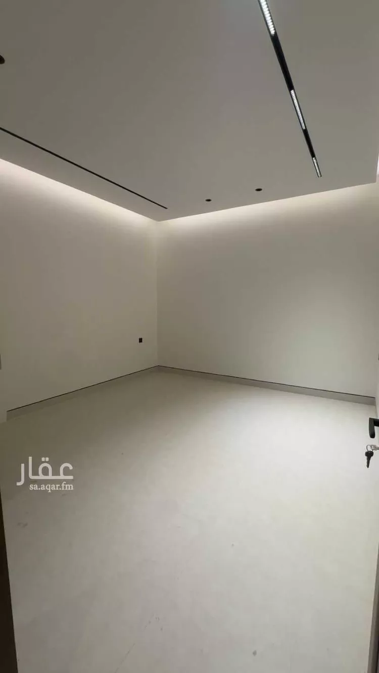 Floor for Sale in Riyadh As Salam 8