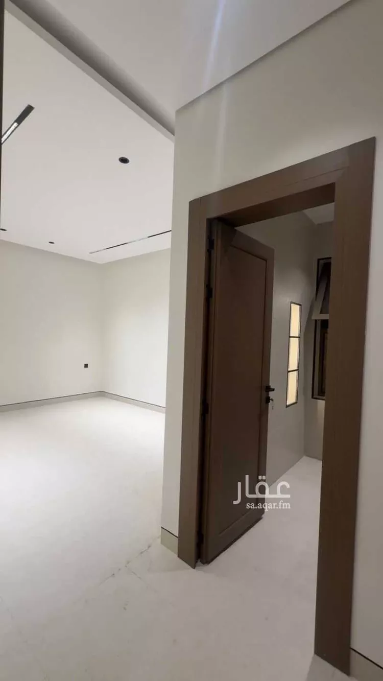 Floor for Sale in Riyadh As Salam 14