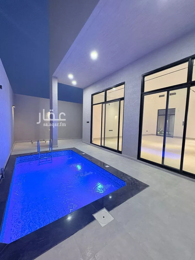 فيلا للبيع في شارع أحمد الكازروني, حي المهدية, مدينة الرياض, منطقة الرياض صورة 3