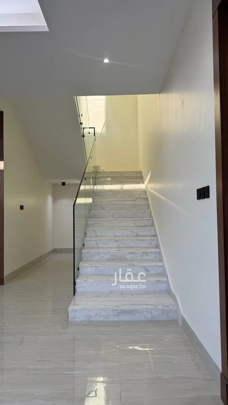 فيلا للبيع في شارع السيل الكبير, حي المهدية, مدينة الرياض, منطقة الرياض 6