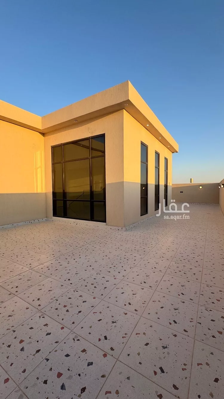 فيلا للبيع في شارع السيل الكبير, حي المهدية, مدينة الرياض, منطقة الرياض 18