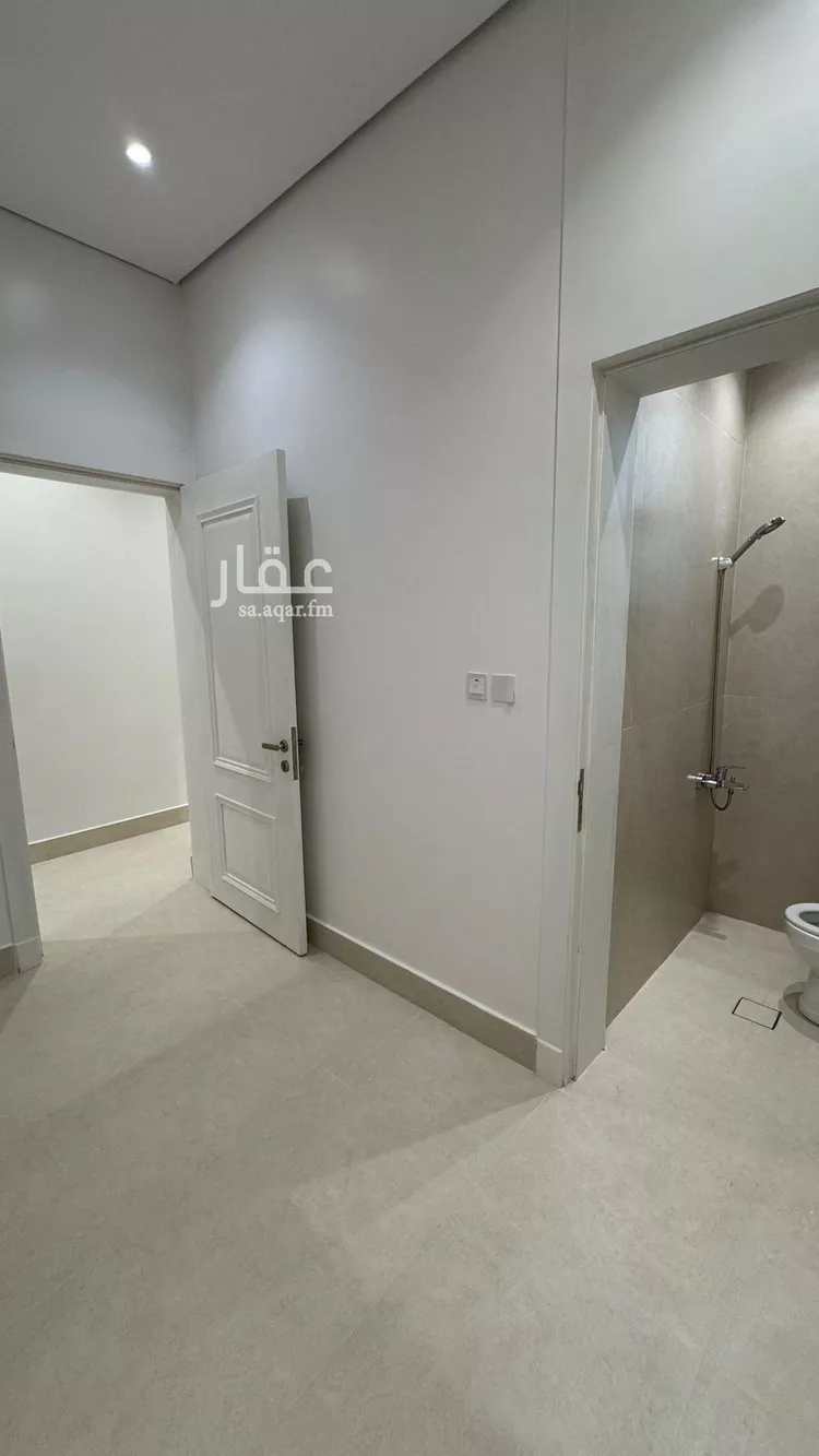 فيلا للبيع في شارع مليح بن طريف, حي المهدية, مدينة الرياض, منطقة الرياض 21