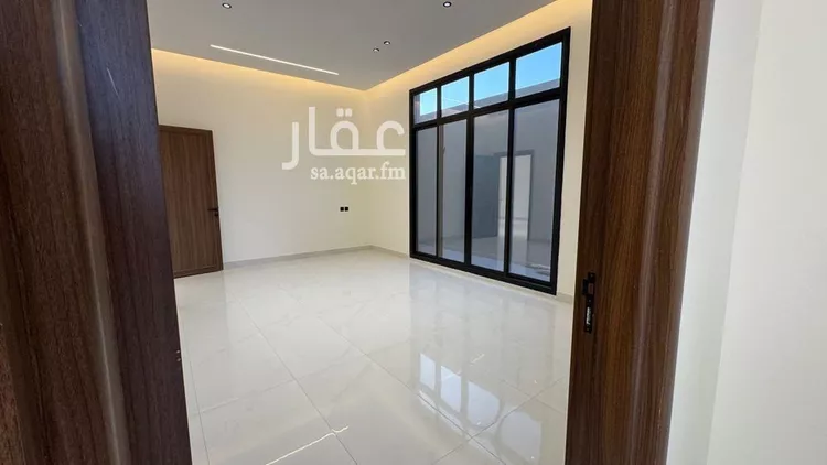 فيلا للبيع في شارع القاسم النويري, حي المهدية, مدينة الرياض, منطقة الرياض صورة 3