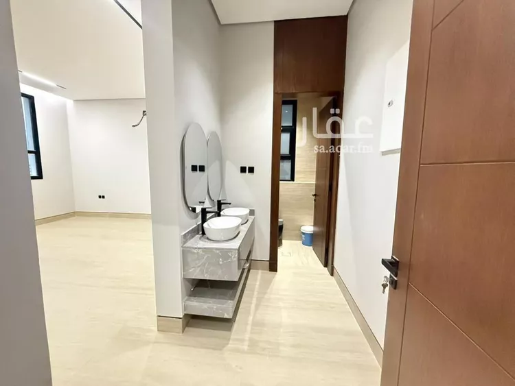 فيلا للبيع في شارع عمر بن عبدالقادر مفتي, حي المهدية, مدينة الرياض, منطقة الرياض صورة 5