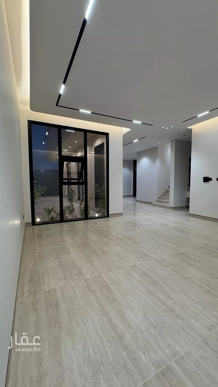 فيلا للبيع في شارع فؤاد محمد عمر توفيق, حي المهدية, مدينة الرياض, منطقة الرياض صورة 3