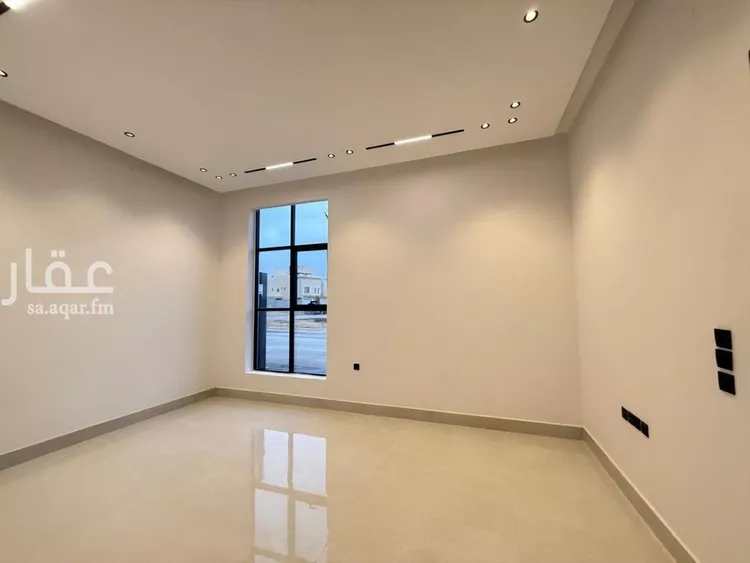 فيلا للبيع في شارع أبي الحسن الأسفرائيني, حي المهدية, مدينة الرياض, منطقة الرياض صورة 4