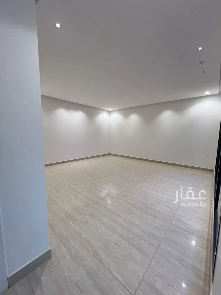 فيلا للبيع في شارع أبي الزناد, حي المهدية, مدينة الرياض, منطقة الرياض صورة 3