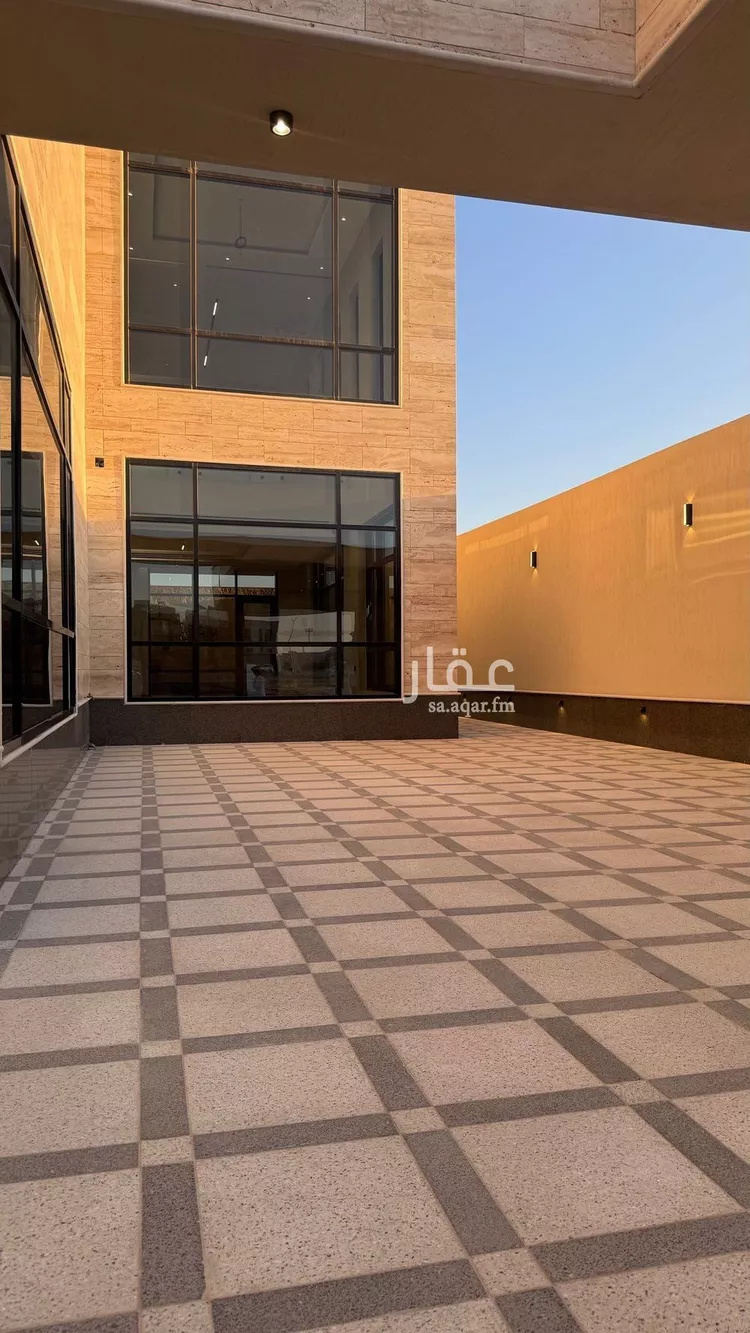 فيلا للبيع في شارع السيل الكبير, حي المهدية, مدينة الرياض, منطقة الرياض صورة 5