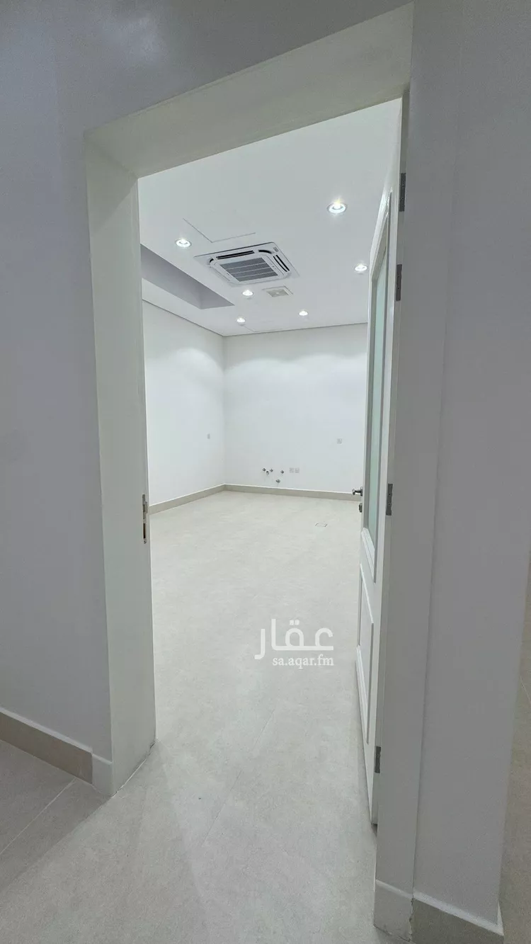 فيلا للبيع في شارع مليح بن طريف, حي المهدية, مدينة الرياض, منطقة الرياض 14