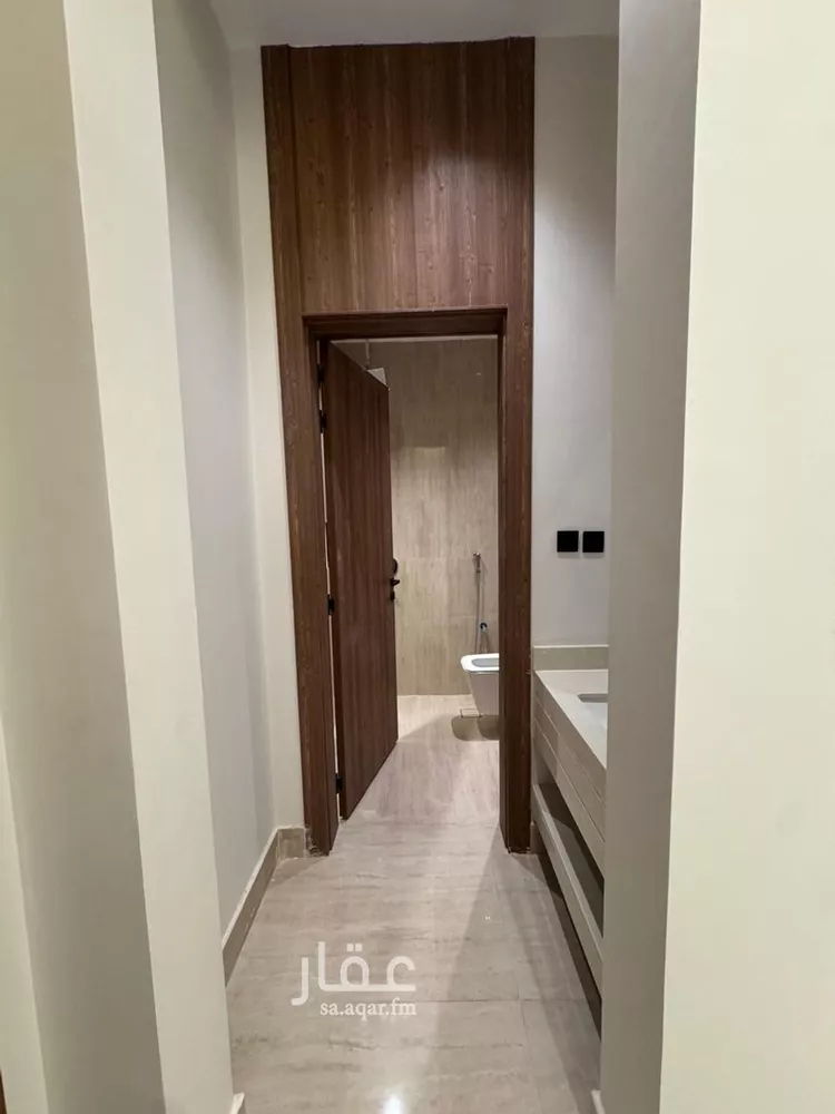 فيلا للبيع في شارع السيل الكبير, حي المهدية, مدينة الرياض, منطقة الرياض صورة 5