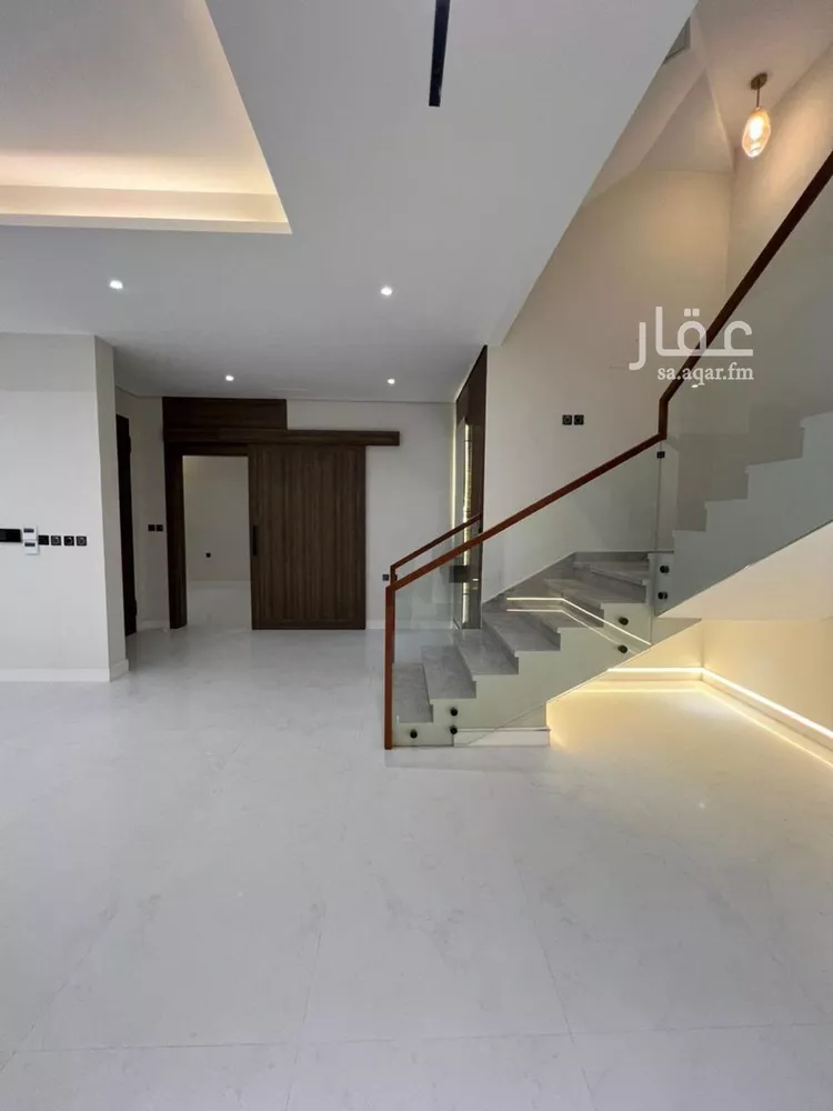 فيلا للبيع في شارع أبي بكر الآجري, حي المهدية, مدينة الرياض, منطقة الرياض صورة 5