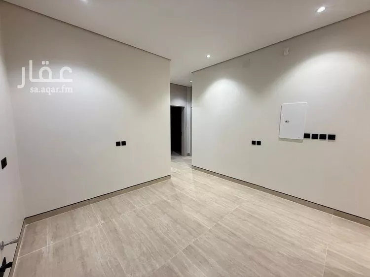 شقة للبيع في شارع ابن المهاجر, حي المهدية, مدينة الرياض, منطقة الرياض صورة 3