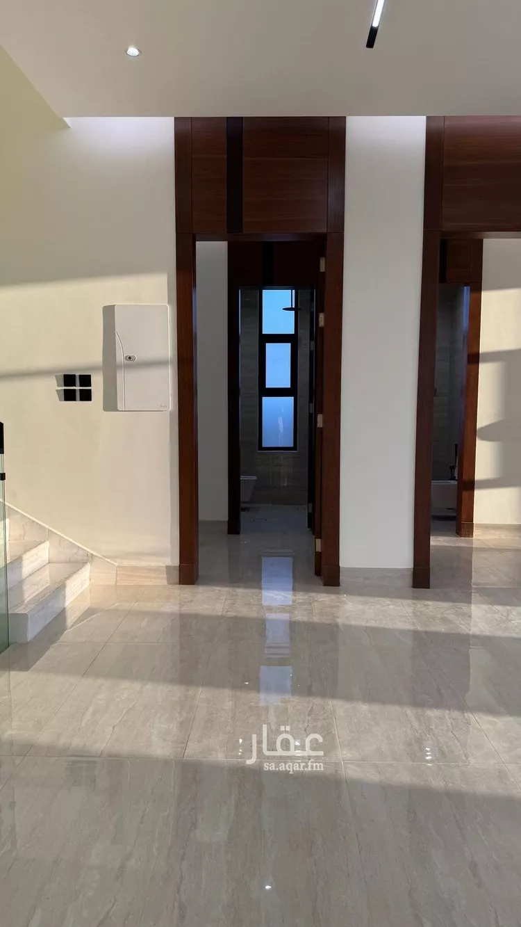 فيلا للبيع في شارع السيل الكبير, حي المهدية, مدينة الرياض, منطقة الرياض 19