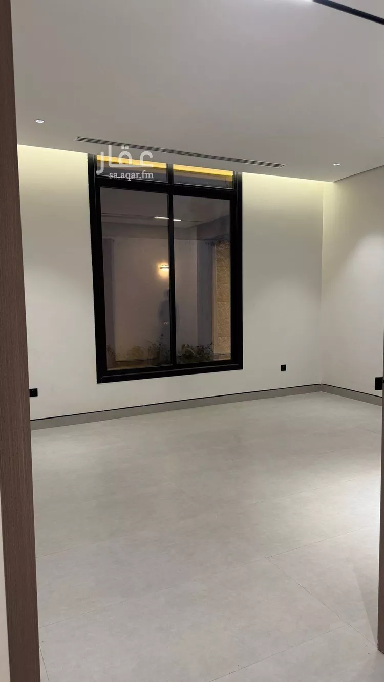 فيلا للبيع في شارع أحمد مفتي المكي الحنفي, حي المهدية, مدينة الرياض, منطقة الرياض صورة 5