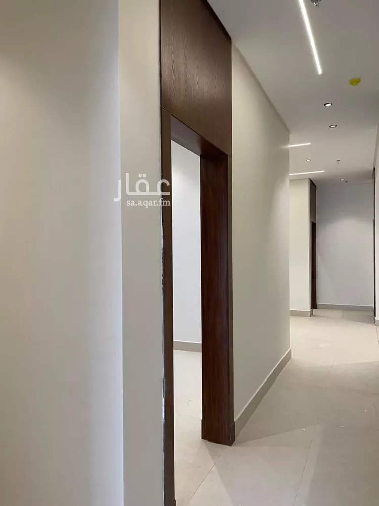 شقة للبيع في شارع قطب الدين بن السلطان, حي المهدية, مدينة الرياض, منطقة الرياض صورة 3