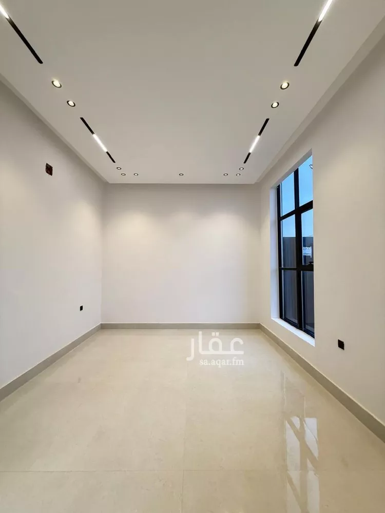 فيلا للبيع في شارع أبي الحسن الأسفرائيني, حي المهدية, مدينة الرياض, منطقة الرياض صورة 5