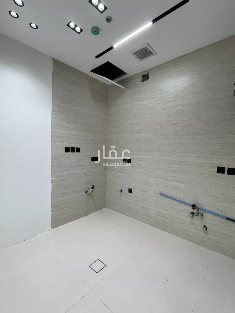 شقة للبيع في شارع السيل الكبير, حي المهدية, مدينة الرياض, منطقة الرياض 15
