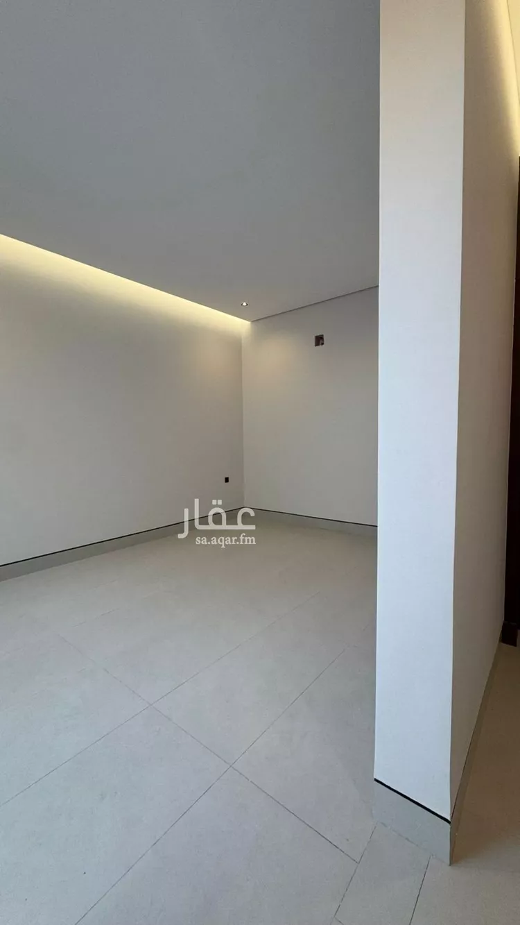 فيلا للبيع في شارع ابي الشيخ الاصبهاني, حي المهدية, مدينة الرياض, منطقة الرياض صورة 2