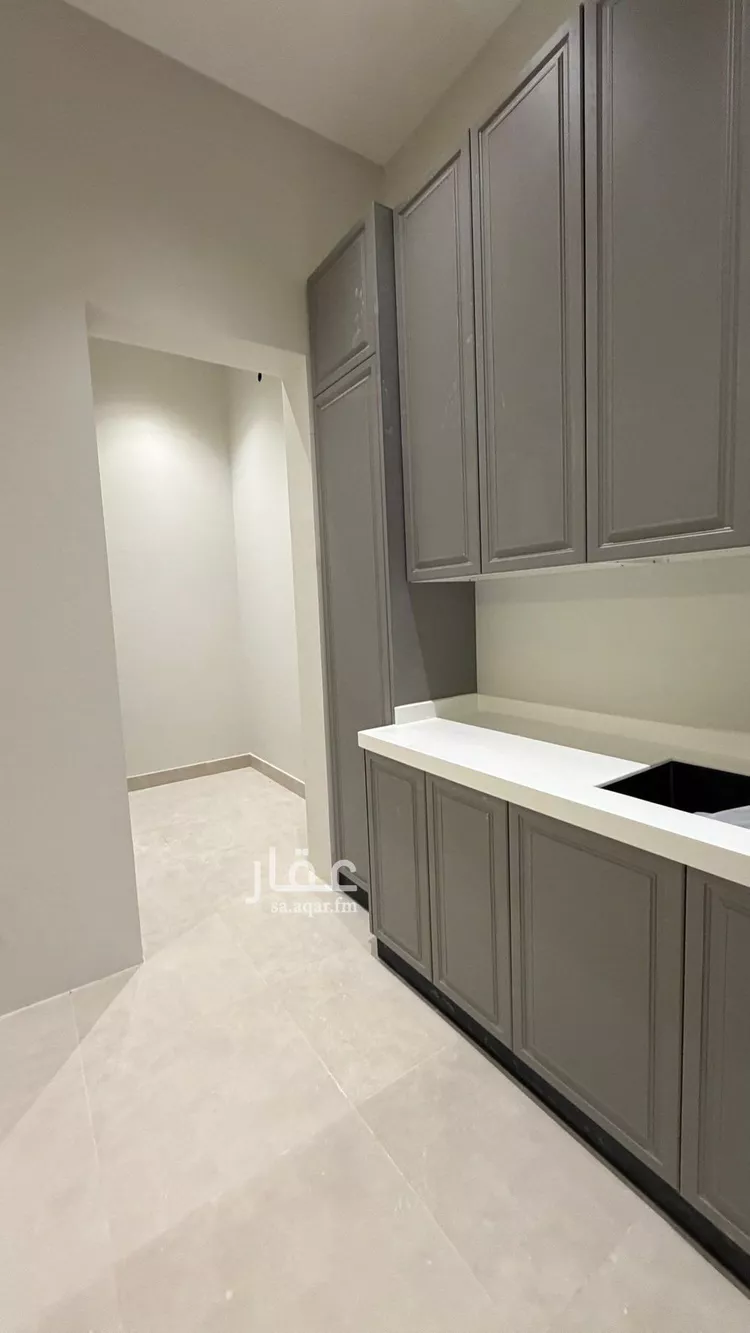 شقة للإيجار في شارع عبدالله المويس, حي الرمال, مدينة الرياض, منطقة الرياض 8