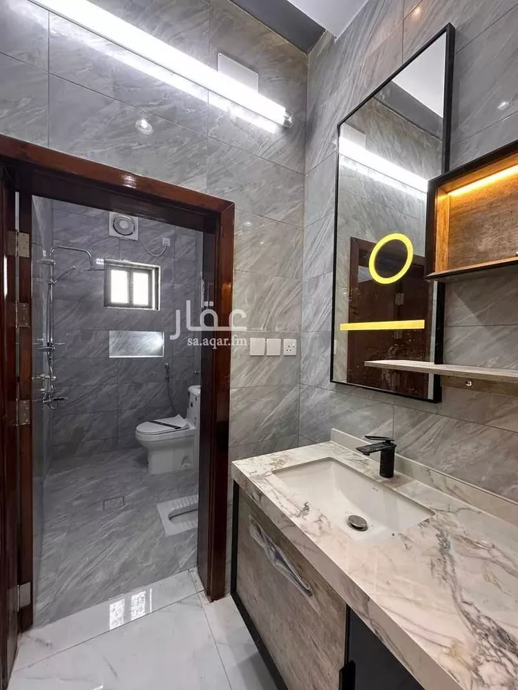 شقة للإيجار في شارع عامر بن سلمة, حي السوق, مدينة الباحة, منطقة الباحة صورة 3