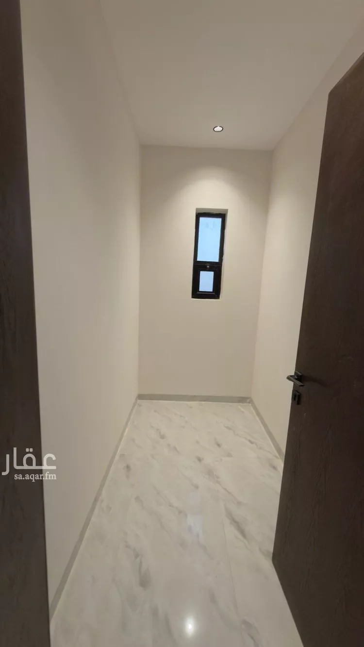 Floor for Sale in Riyadh Tuwaiq 18