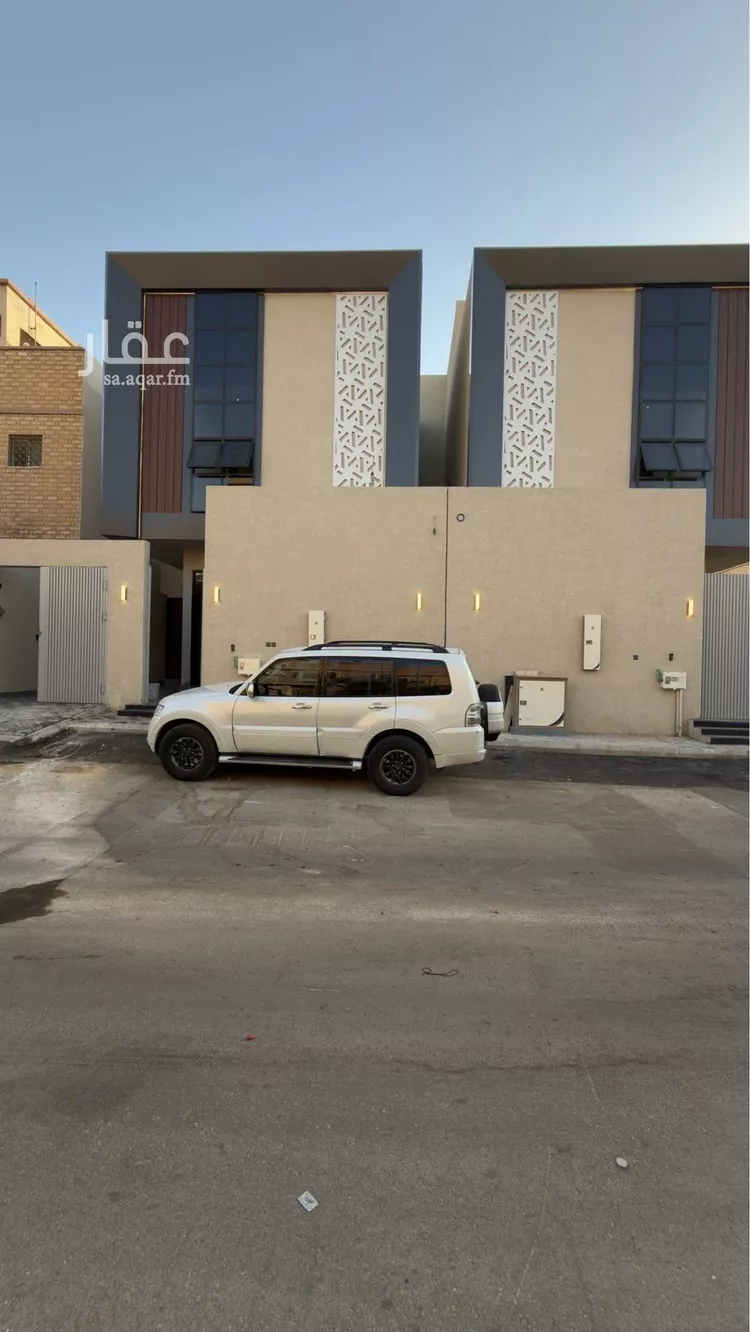 Villa for Sale in Riyadh Al Uraija Al Wusta 2