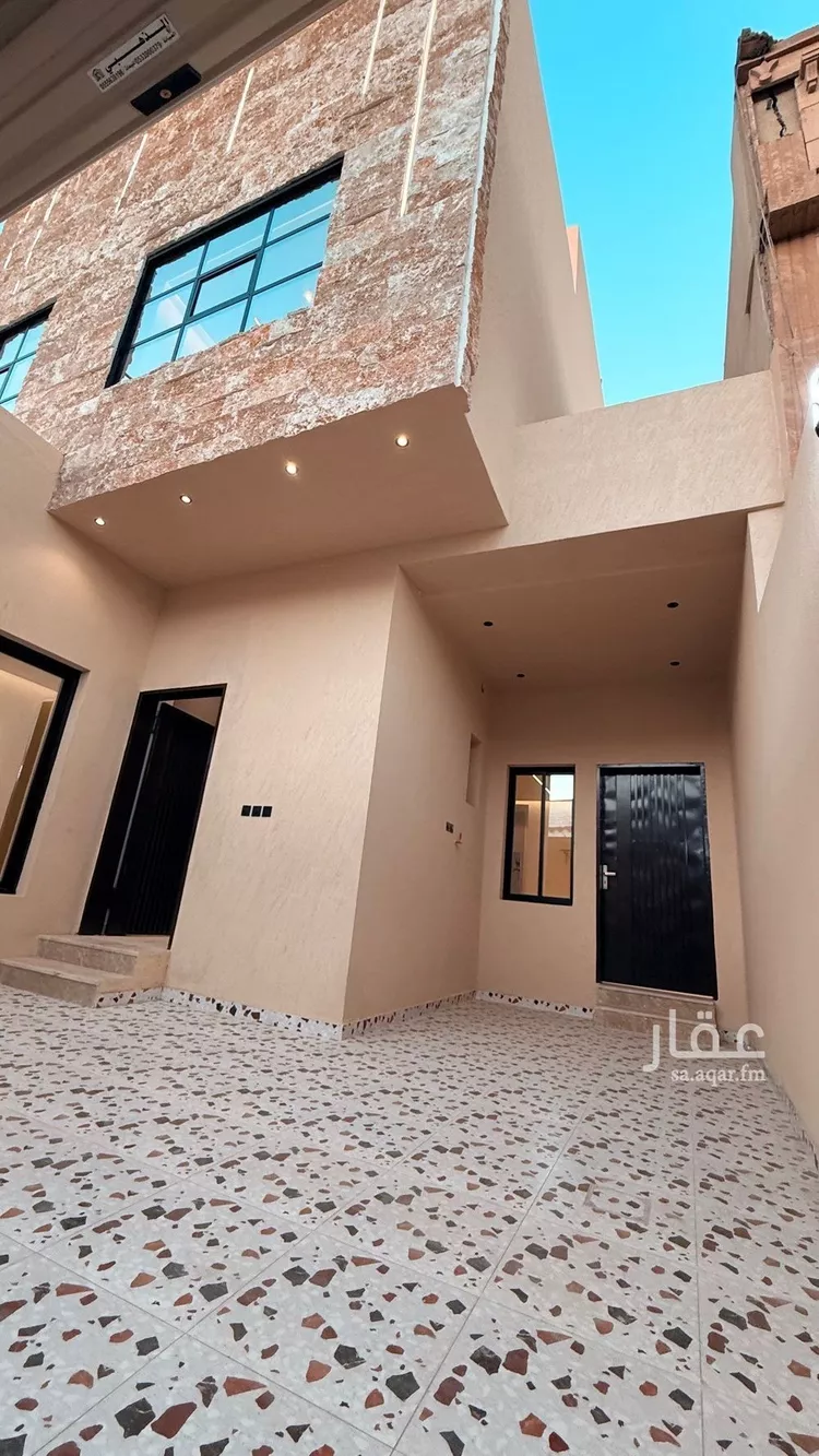 فيلا للبيع في شارع أسعد الحطابي, حي العريجاء الأوسط, مدينة الرياض, منطقة الرياض صورة 2