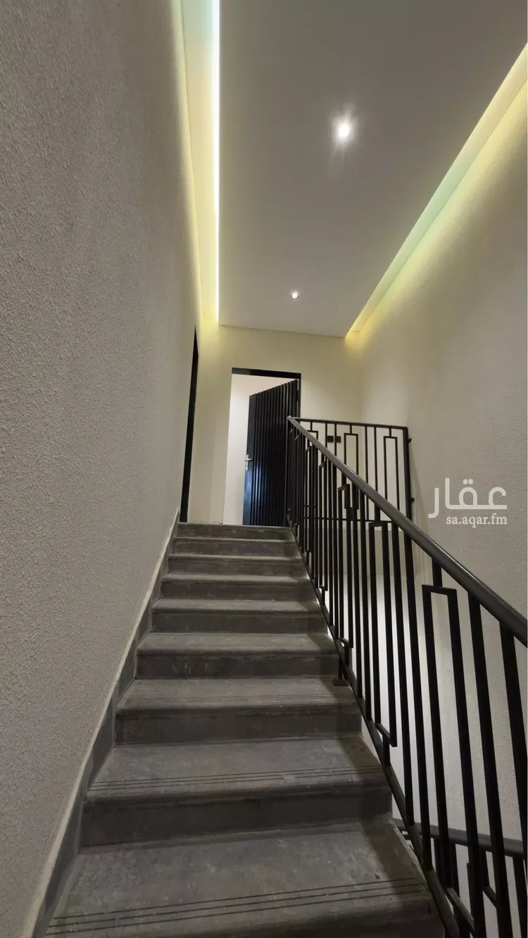 Floor for Sale in Riyadh Tuwaiq 9