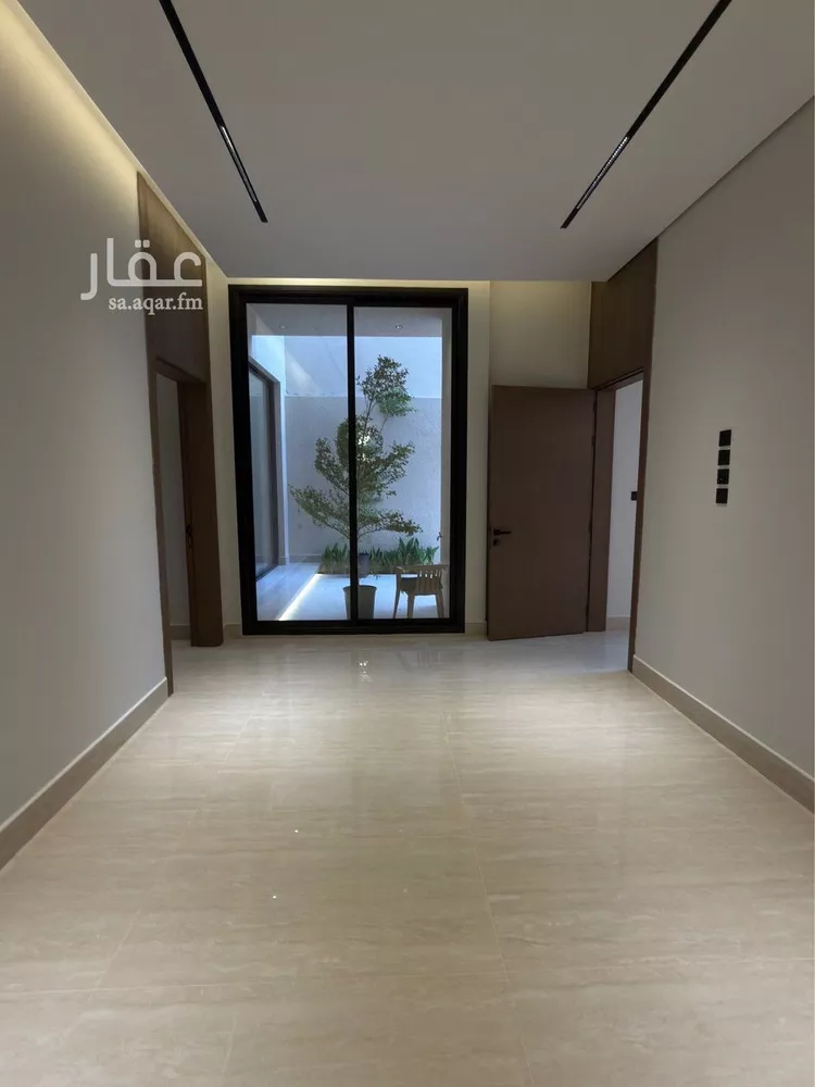 فيلا للبيع في شارع أبي عبدالله الركن, حي العريجاء الأوسط, مدينة الرياض, منطقة الرياض 8