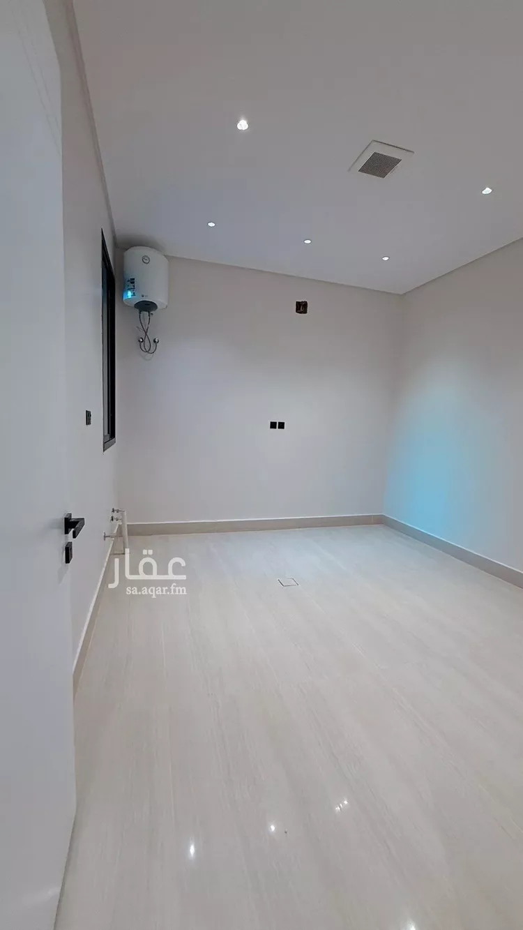 فيلا للبيع في شارع المحجر, حي طويق, مدينة الرياض, منطقة الرياض صورة 2