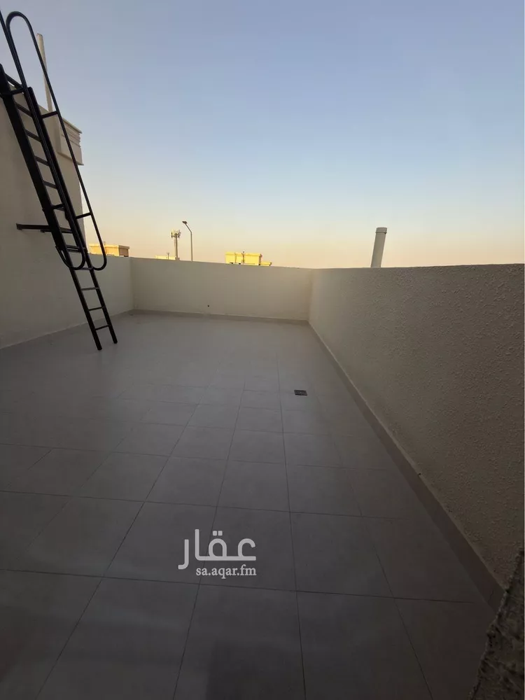 دور للبيع في شارع بكر بن محمد, حي الدريهمية, مدينة الرياض, منطقة الرياض 15