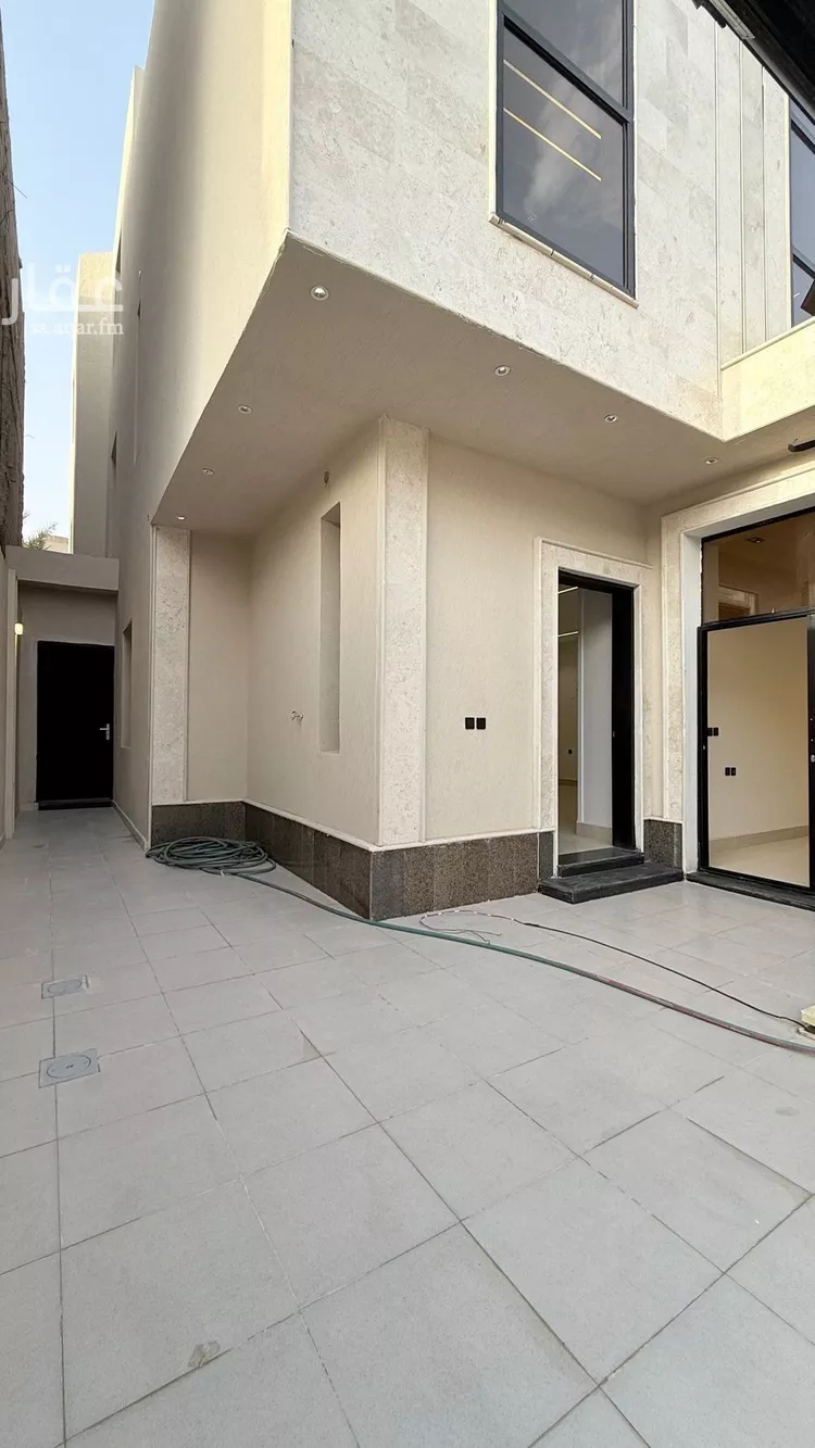 فيلا للبيع في شارع رمانة, حي العريجاء الغربي, مدينة الرياض, منطقة الرياض صورة 5