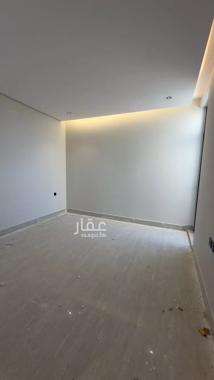 فيلا للبيع في شارع أبي عبدالله الركن, حي العريجاء الأوسط, مدينة الرياض, منطقة الرياض 12