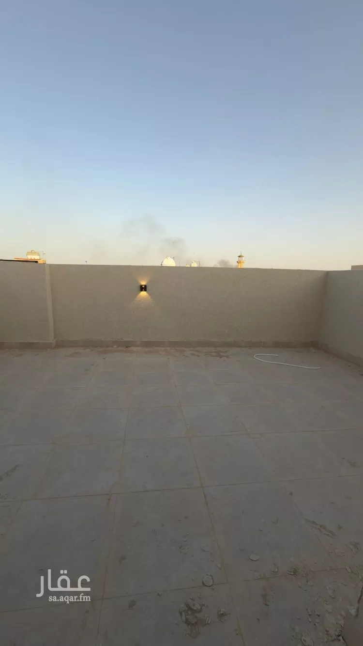 فيلا للبيع في شارع أبي عبدالله الركن, حي العريجاء الأوسط, مدينة الرياض, منطقة الرياض 18