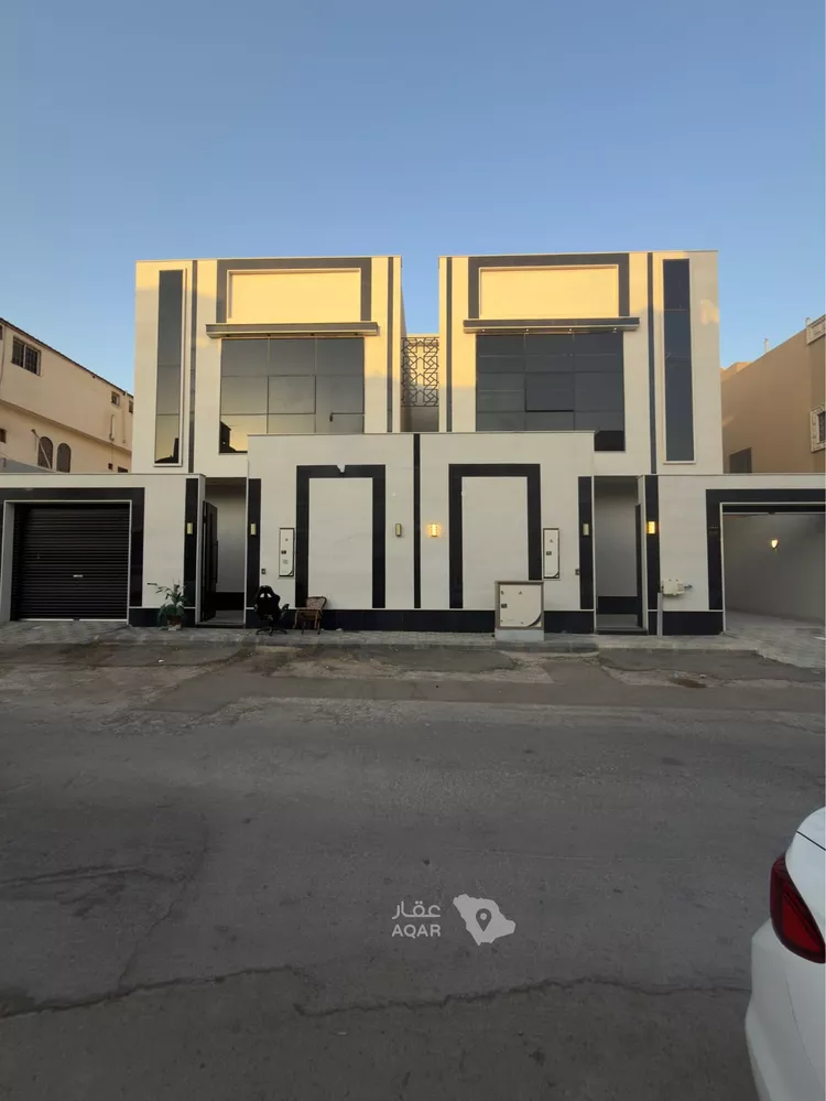 Villa for Sale in Riyadh Al Uraija Al Gharbiyah