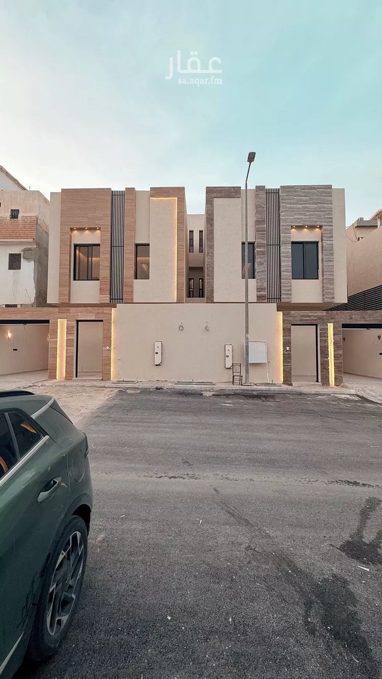 فيلا للبيع في شارع أحمد الدارميّ, حي العريجاء الغربي, مدينة الرياض, منطقة الرياض