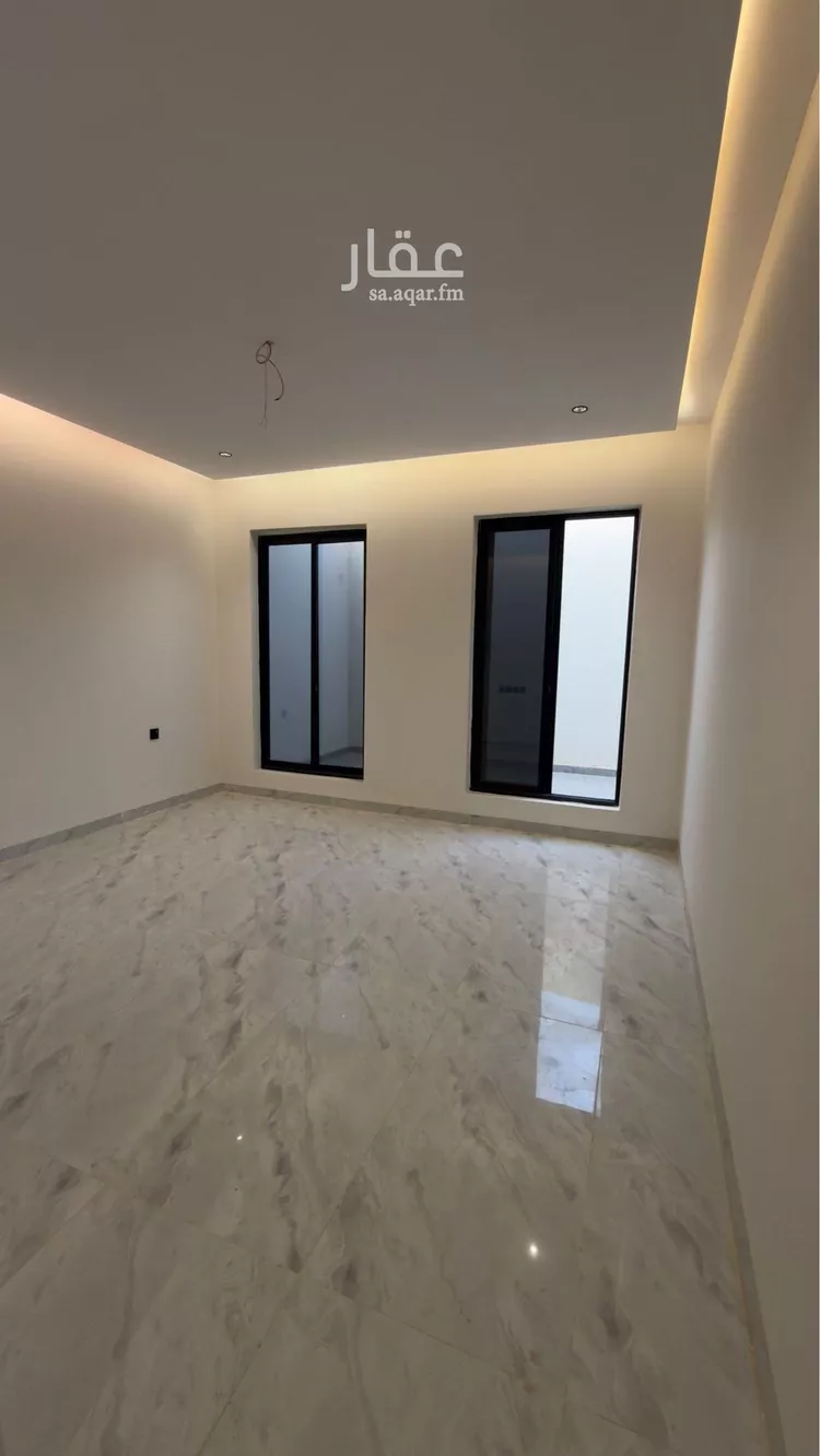 Floor for Sale in Riyadh Tuwaiq 16