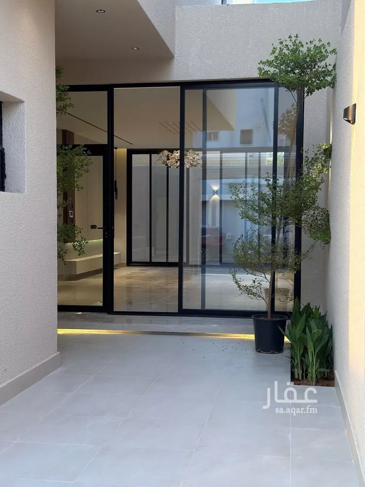 فيلا للبيع في شارع أبي عبدالله الركن, حي العريجاء الأوسط, مدينة الرياض, منطقة الرياض صورة 2