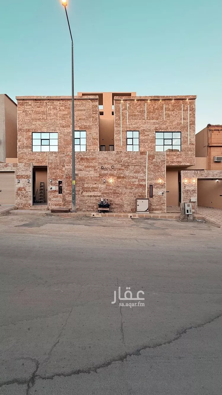 فيلا للبيع في شارع أسعد الحطابي, حي العريجاء الأوسط, مدينة الرياض, منطقة الرياض