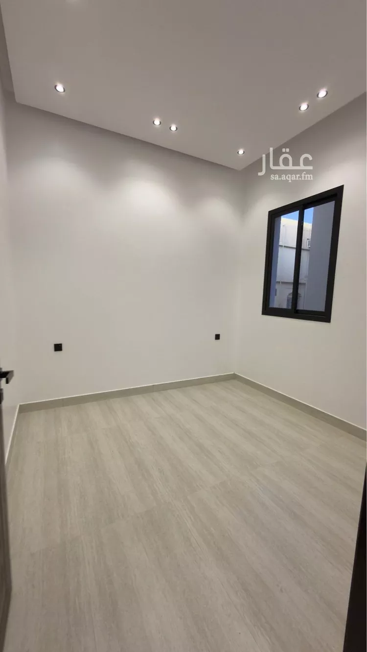 فيلا للبيع في شارع مدركة بن إلياس, حي السويدي الغربي, مدينة الرياض, منطقة الرياض 6