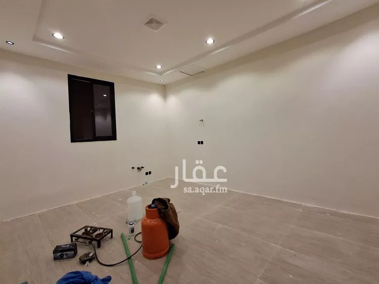دور للبيع في شارع عبدالرحمن بن عبدالقاري, حي طويق, مدينة الرياض, منطقة الرياض صورة 5
