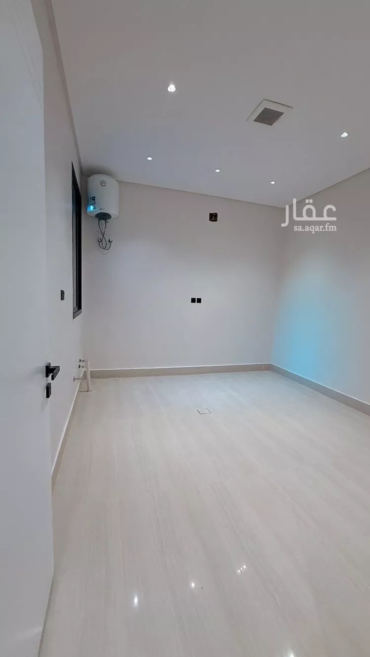 فيلا للبيع في شارع العطايف, حي طويق, مدينة الرياض, منطقة الرياض صورة 3