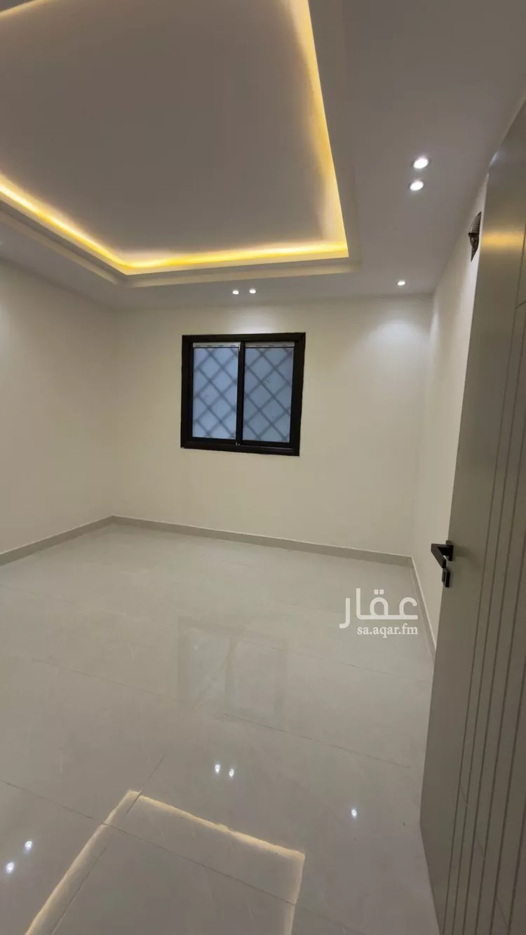 فيلا للبيع في شارع دنقلا, حي طيبة, مدينة الرياض, منطقة الرياض 9