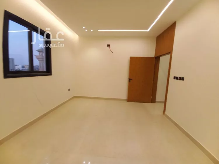 دور للبيع في شارع عبدالله بن حلوان, حي العريجاء الغربي, مدينة الرياض, منطقة الرياض صورة 4