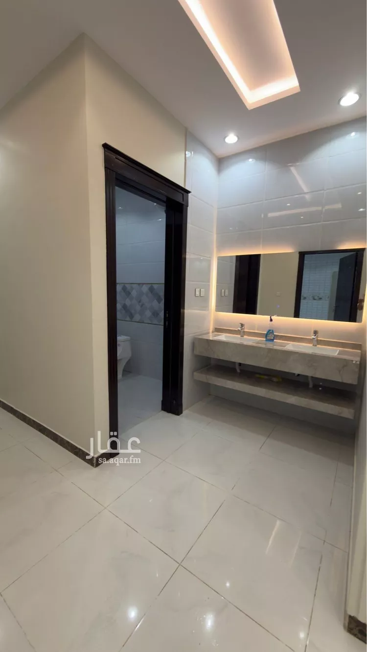 Villa for Sale in Riyadh Tuwaiq 7