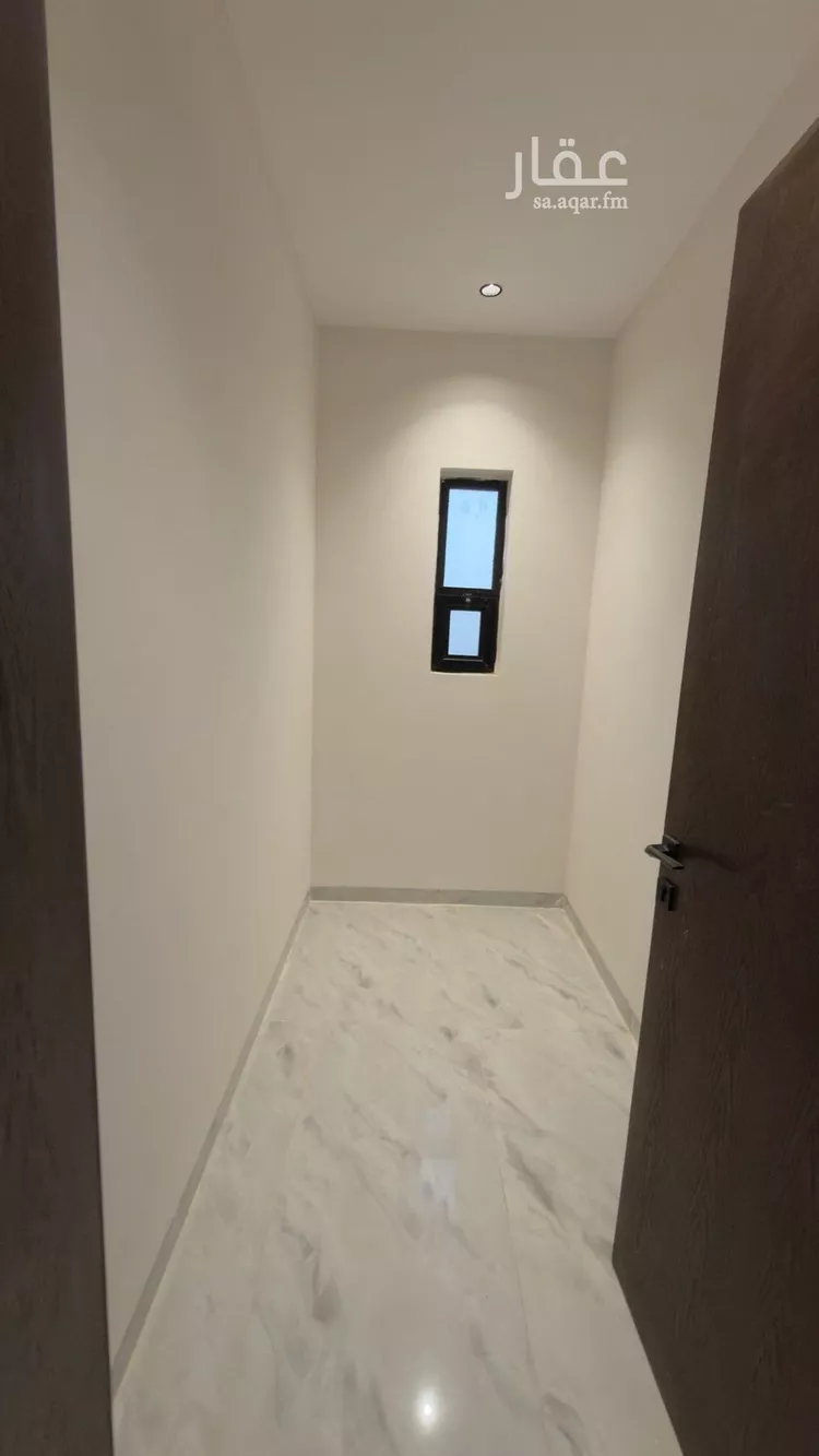 Floor for Sale in Riyadh Tuwaiq 15