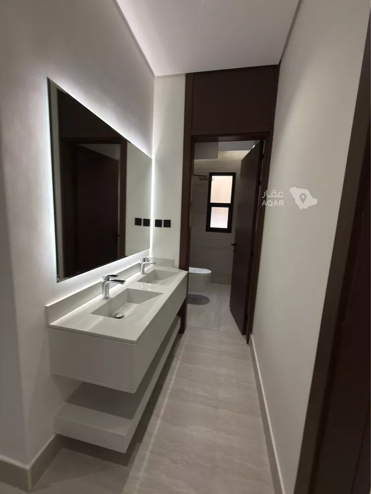 Floor for Sale in Riyadh As Suwaidi Al Gharabi 4